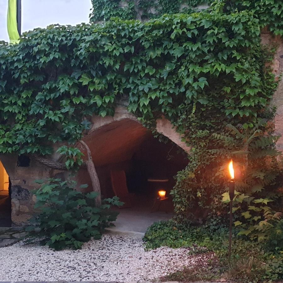 圣萨蒂南La Tour Noble住宿加早餐旅馆 外观 照片